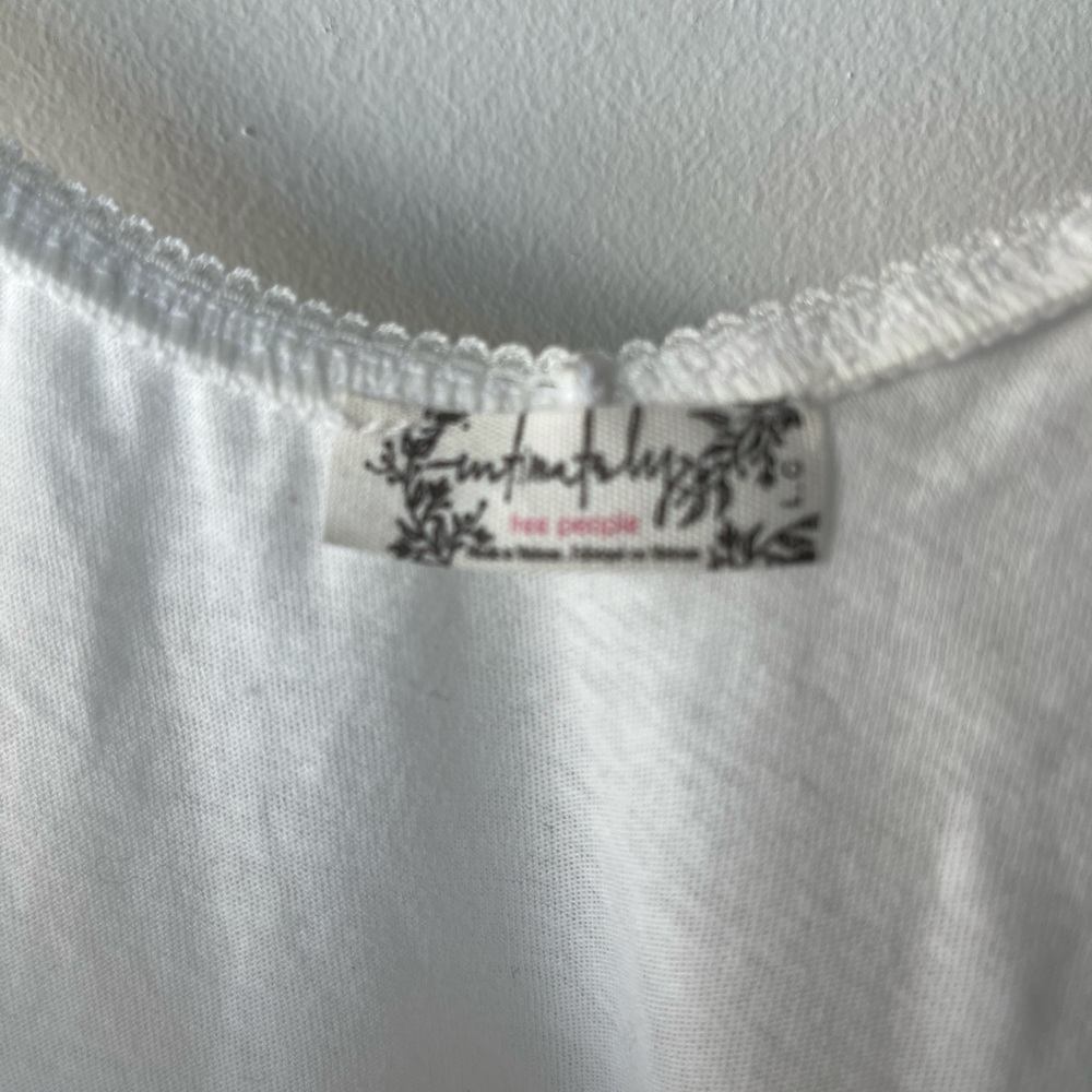 Free People- Intimately Fp Side Of Sass Lace Trim Bodysuit In White NWOT - Picture 2 of 4